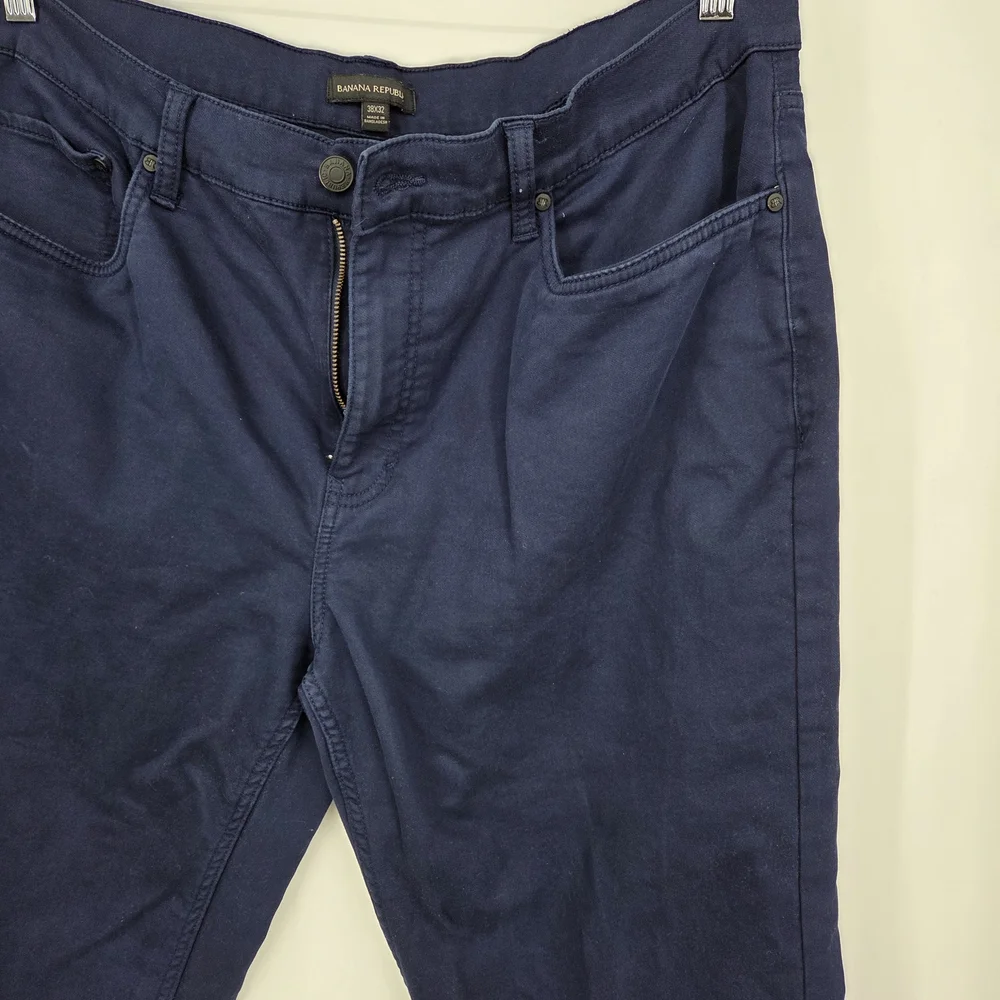 Banana Republic straight traveler Pants - navy Mens size 38x32
